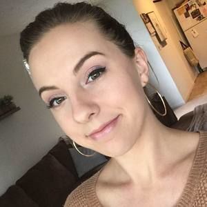 Meet your Posher, Jenna